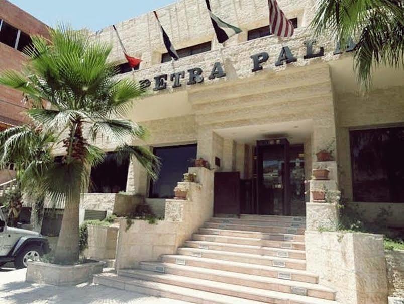 Petra Palace Hotel Wadi Musa Exterior foto